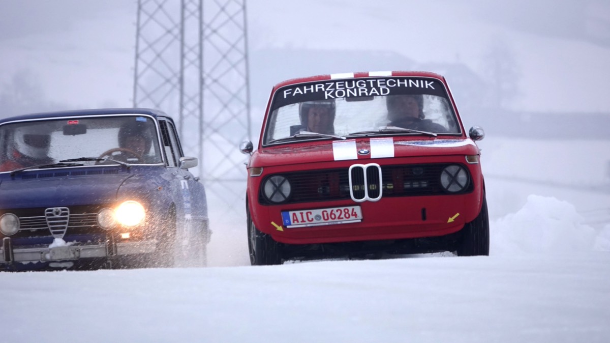 15 BMW 1502 1975