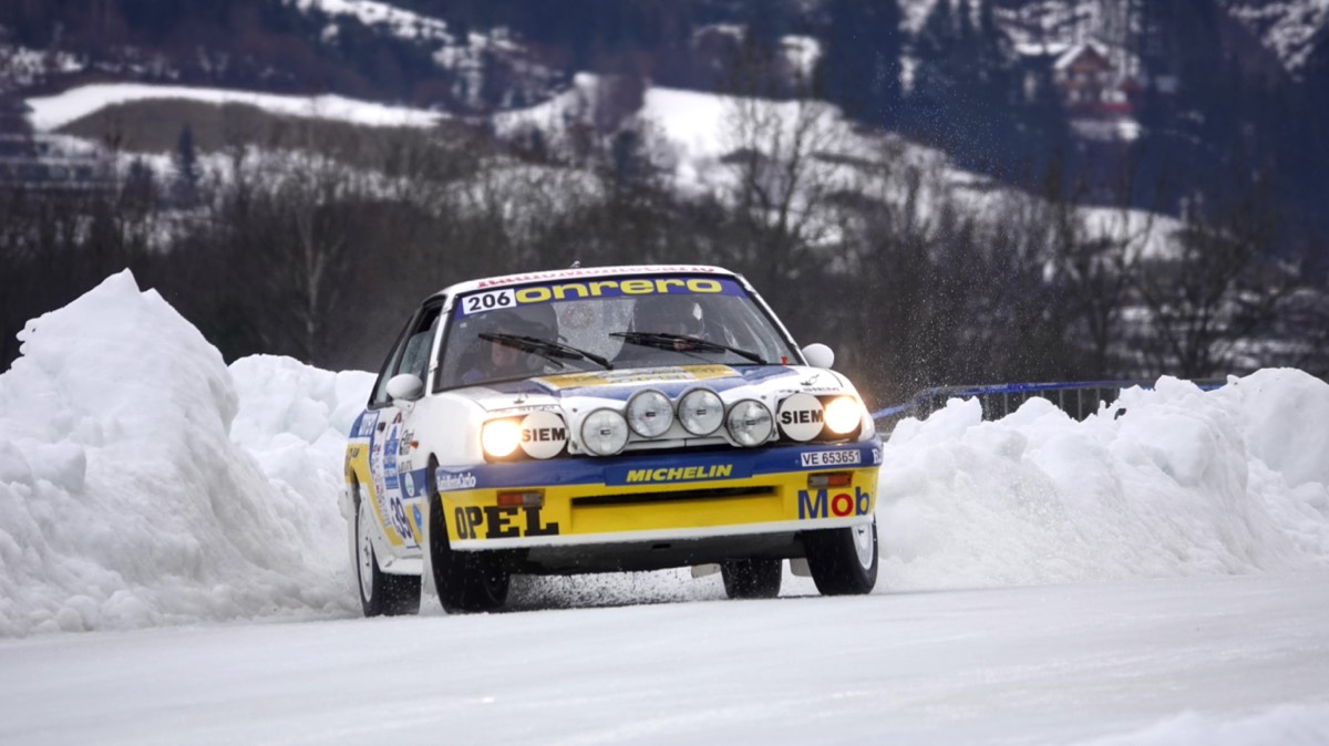 39 Opel Manta B GT/E 1983