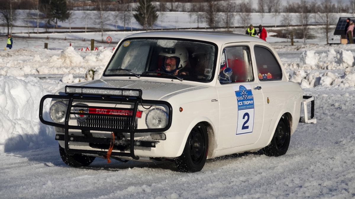2 Fiat Abarth 850 OT 2000 1965