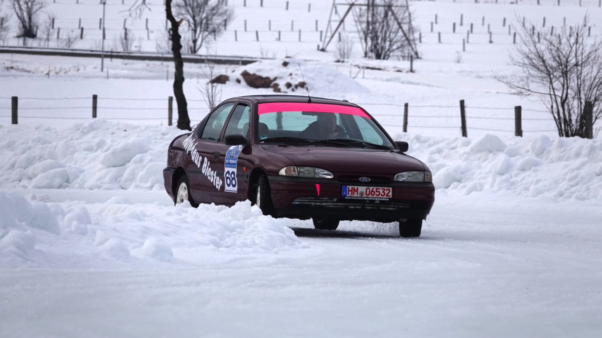 68 Ford Mondeo 1993