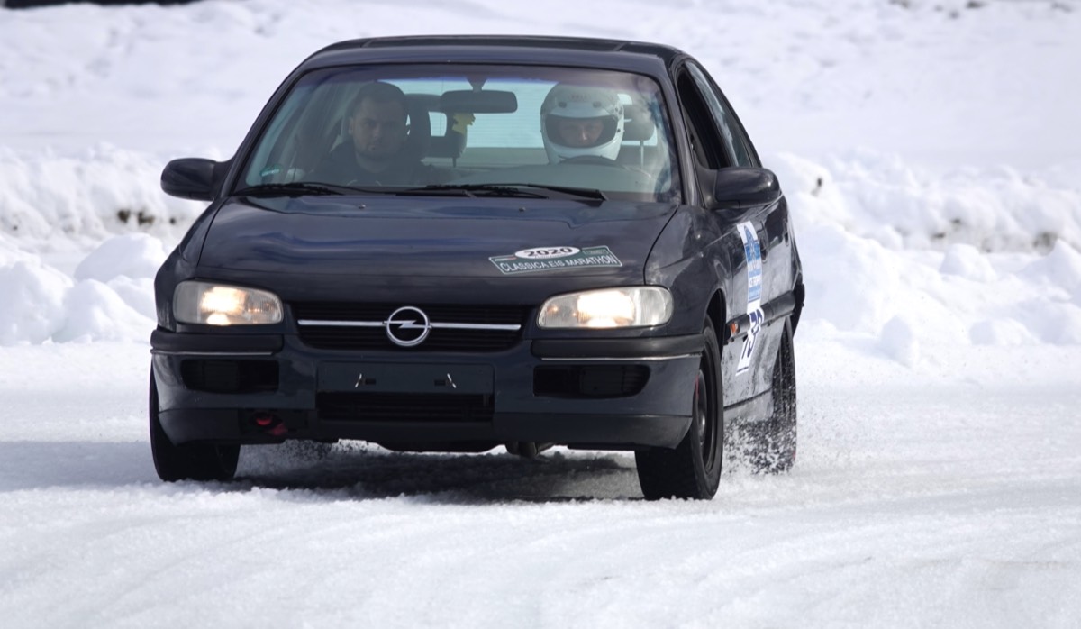 73 Opel Omega 1994