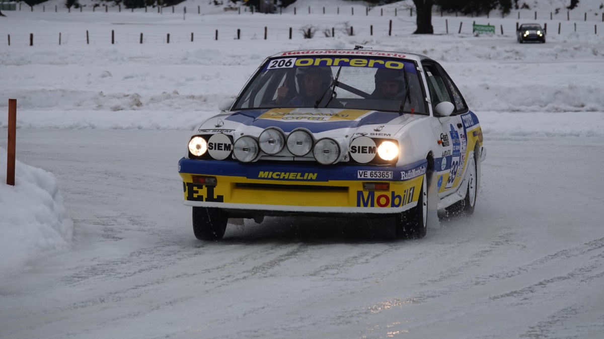 39 Opel Manta B GT/E 1983