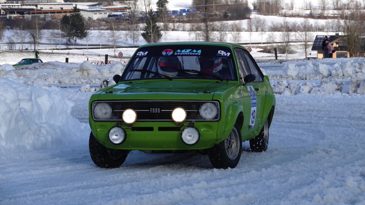 19 Ford Escort 1975