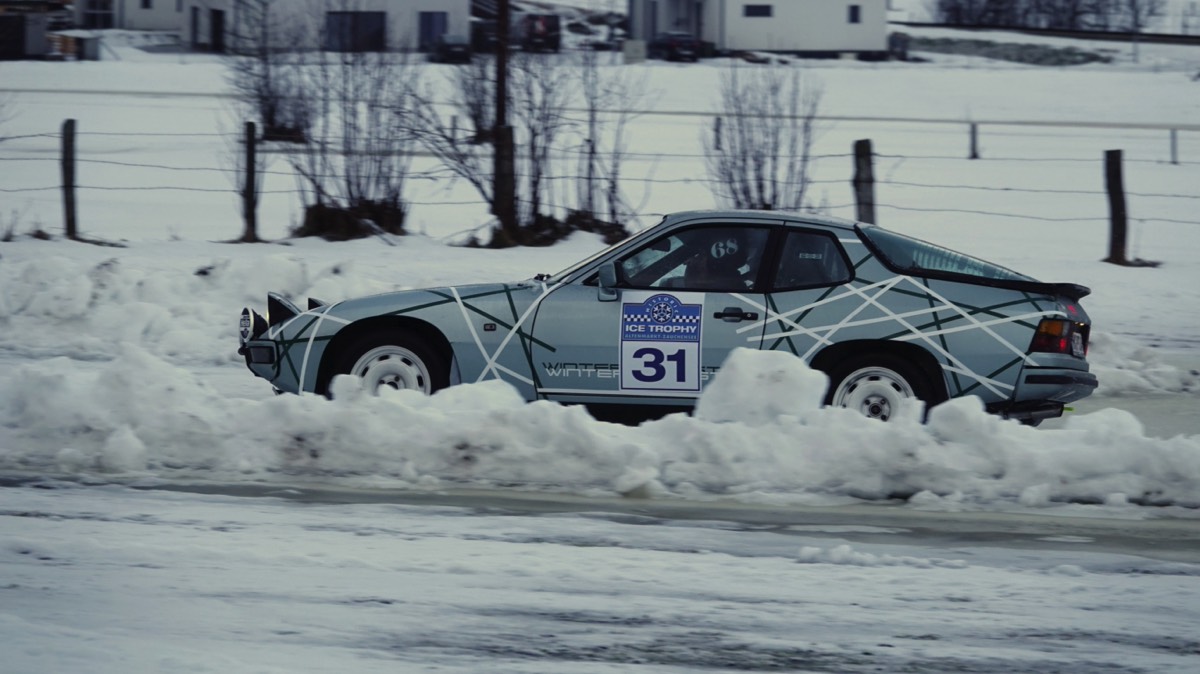 31 Porsche 924 1976
