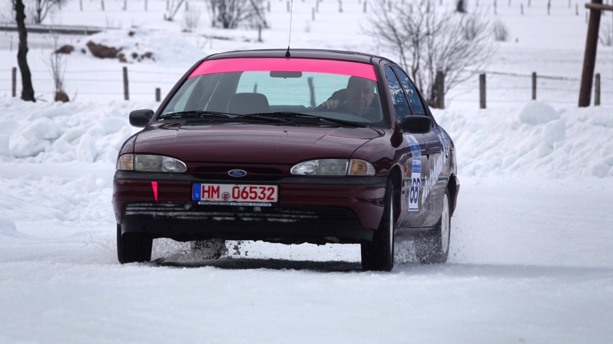 68 Ford Mondeo 1993